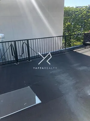 Rented by Yaffa Realty LLC | media 28