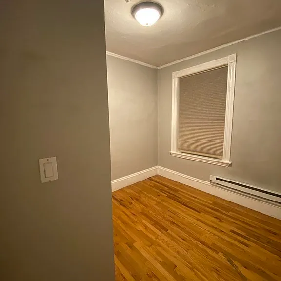 422 Hanover St #4 — Photo 9