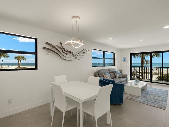 4th image of 2230 Camino Del Mar Dr #4D2