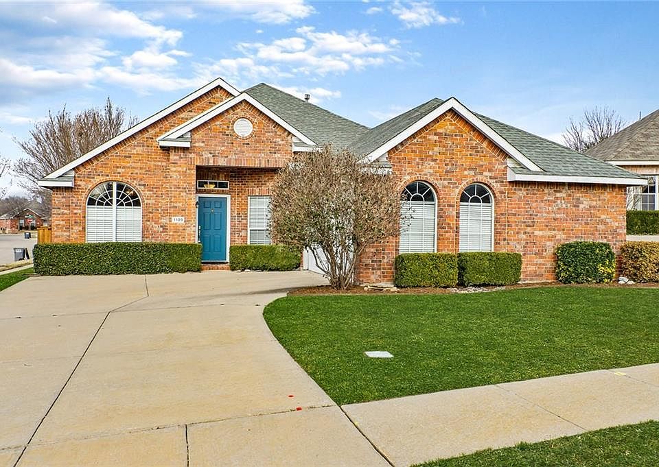 1st image of 1109 Dove Brook Dr