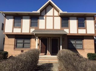 6162 Ridge Rd, Parma, OH 44129