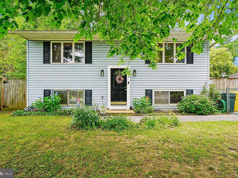 1st image of 509 Londontown Rd