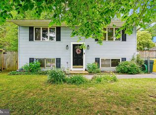 509 Londontown Rd, Edgewater, MD 21037