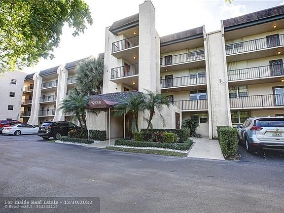 2nd image of 9230 Lagoon Pl APT 209
