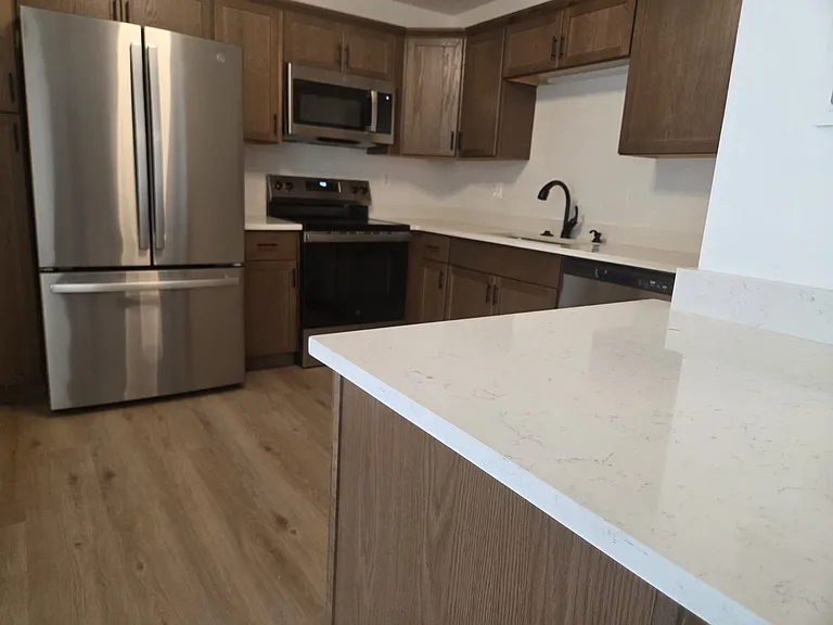 1000 Lexington Street — Photo 15