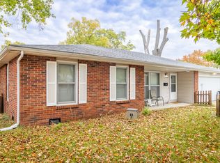 3240 25th St, Columbus, IN 47203