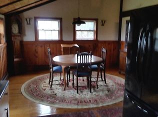 1364 Market St, Dallas, PA 18612