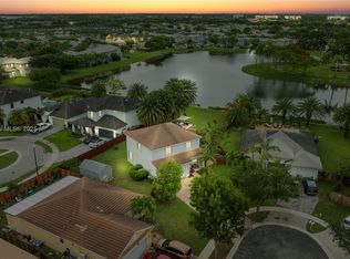 402 SE 30th Ter, Homestead, FL 33033