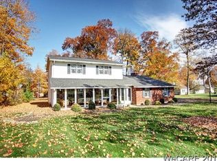 137 Villanova Dr, Bluffton, OH 45817