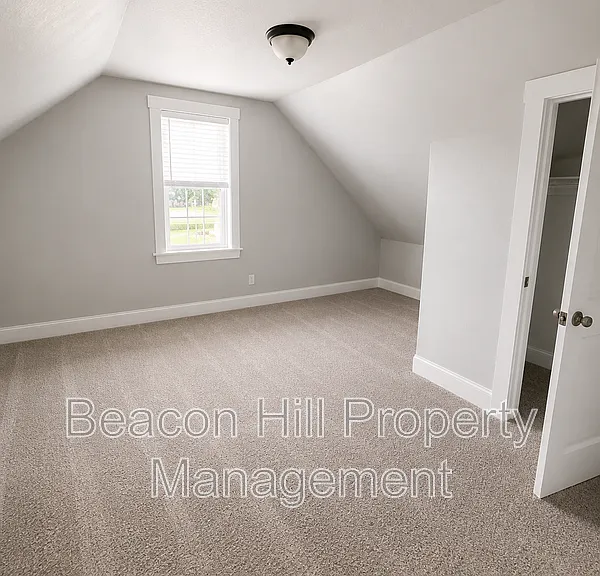 12600 Watterson Ave — Photo 6