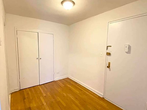 3rd image of 315 Ocean Pkwy #6KK