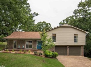 34 Stoneledge Dr, Maumelle, AR 72113
