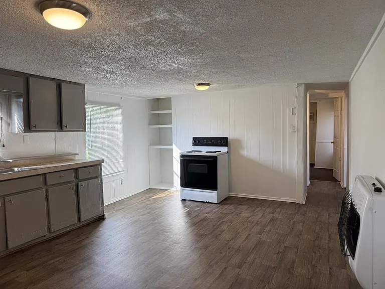 10604 County Road 1020 — Photo 16