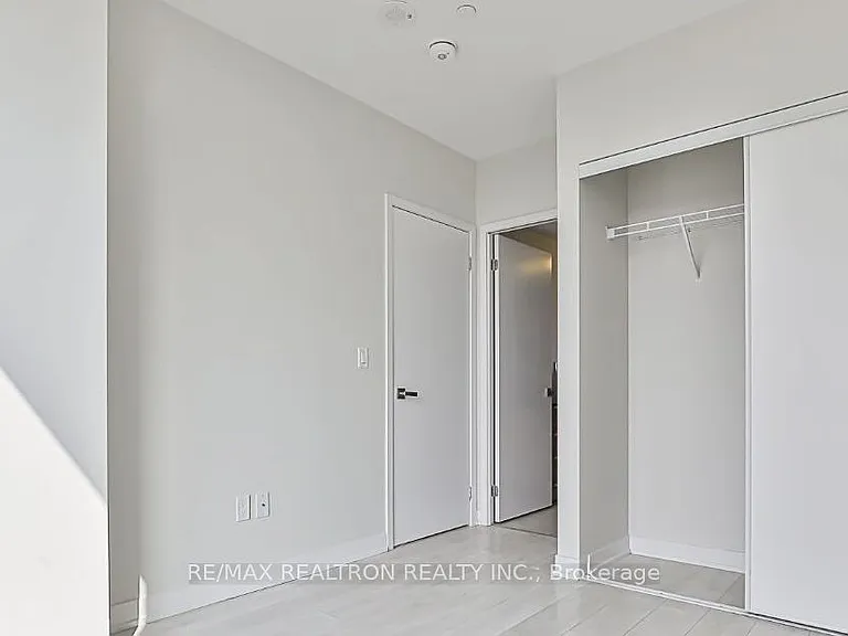 31 Tippett Rd #636 — Photo 25