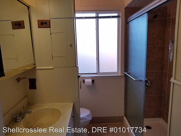 5th image of 16394 Blanco St