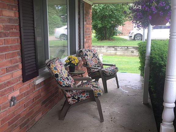 3rd image of 11378 N Crestline Dr