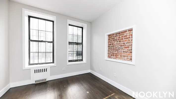 Rented by Nooklyn NYC LLC | media 22