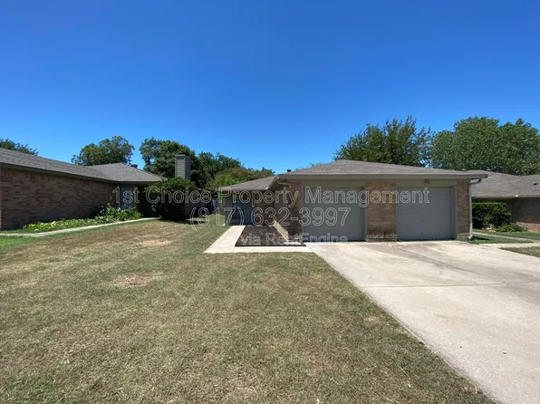 1118 Landsdale Ln, Saginaw, TX 76179