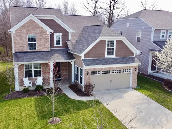 6751 Shooting Star Dr, Whitestown, IN 46075