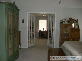 2 Mill Run Rd, Schwenksville, PA 19473