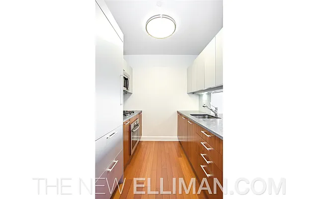 Rented by Douglas Elliman | media 48