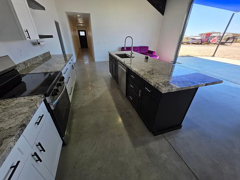 2061 W Daniel Rd #2 — Photo 9