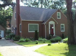 680 Miller Dr, Muskegon, MI 49445