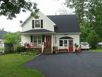 2089 Lakeview Rd, Lake View, NY, 14085