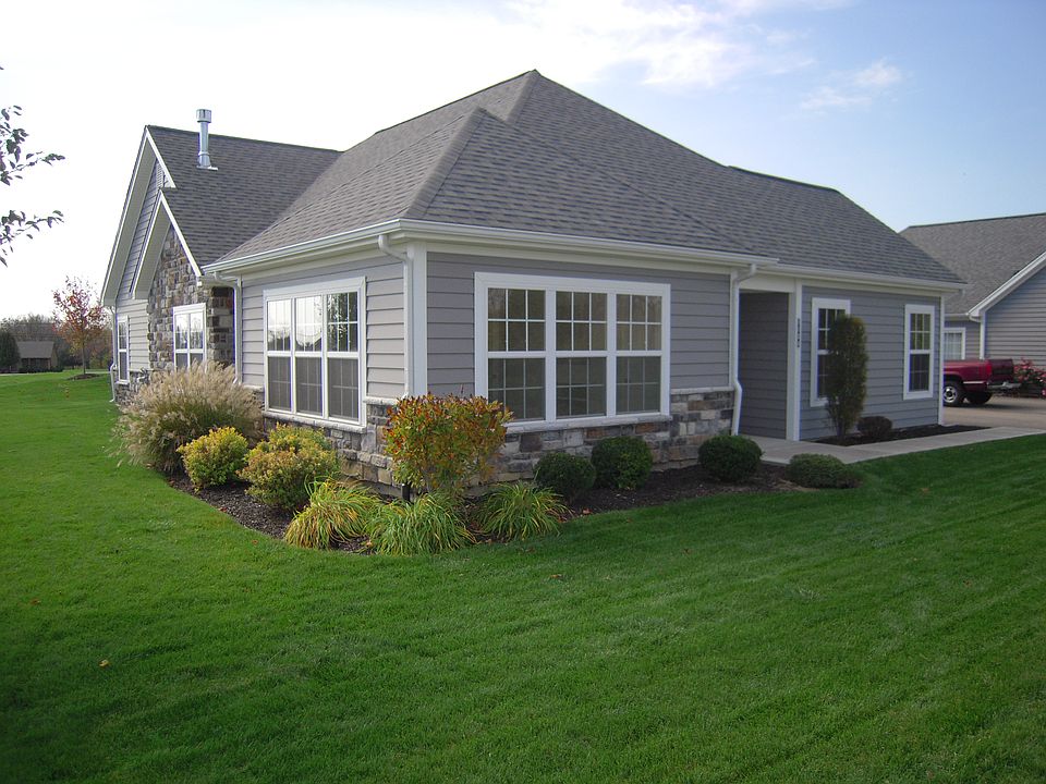1st image of Brookfield Dr