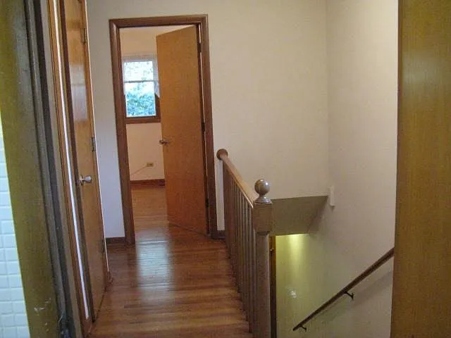 Upstairs hall to rest areas