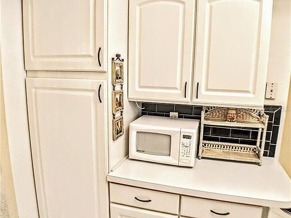 5th image of 3599 Lake Bayshore Dr #J-308