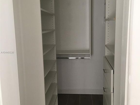 4th image of 1200 Brickell Bay Dr APT 2815