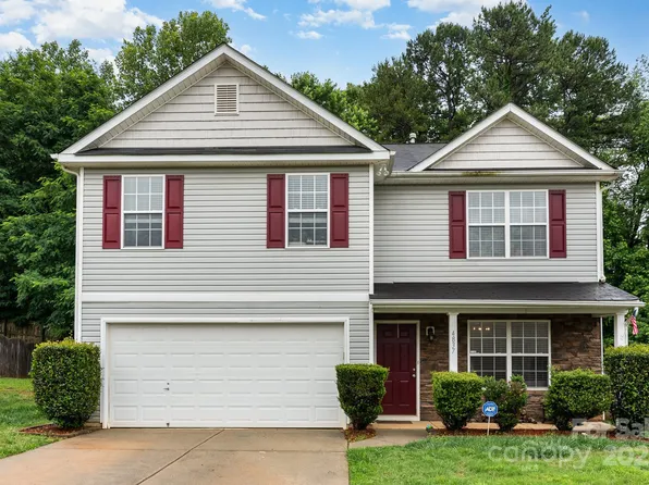 4837 Autumn Oak Dr, Charlotte, NC 28269