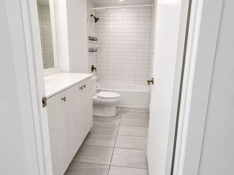 5 Wellington St S #905 — Photo 30