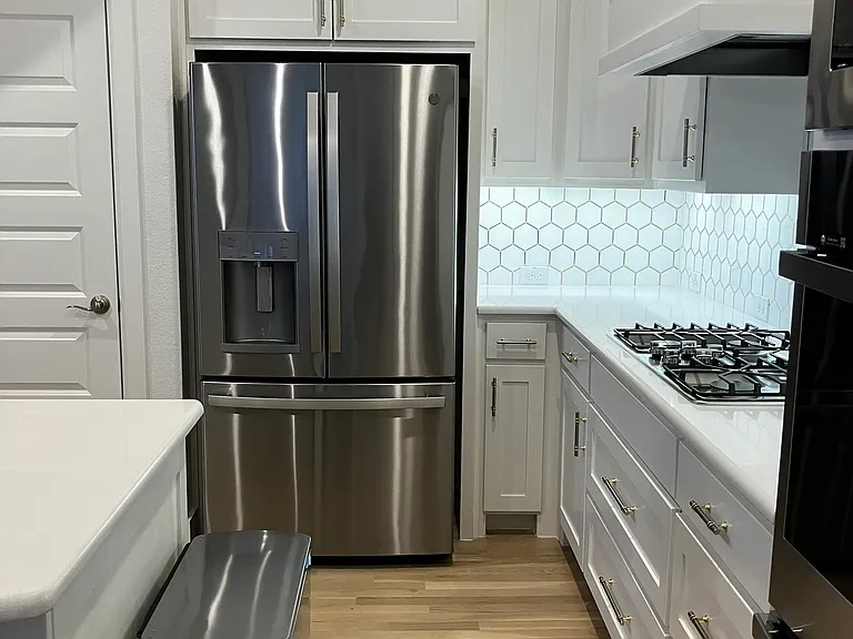 plenty of cabinet space