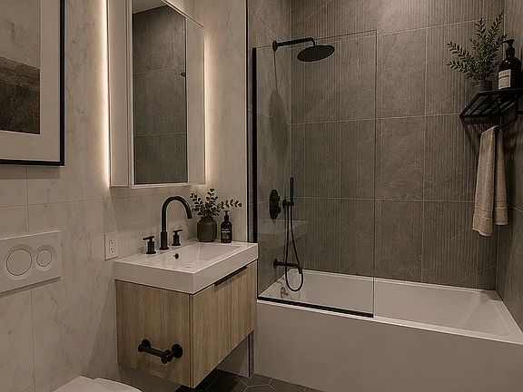 5th image of 155 Smith St #2E