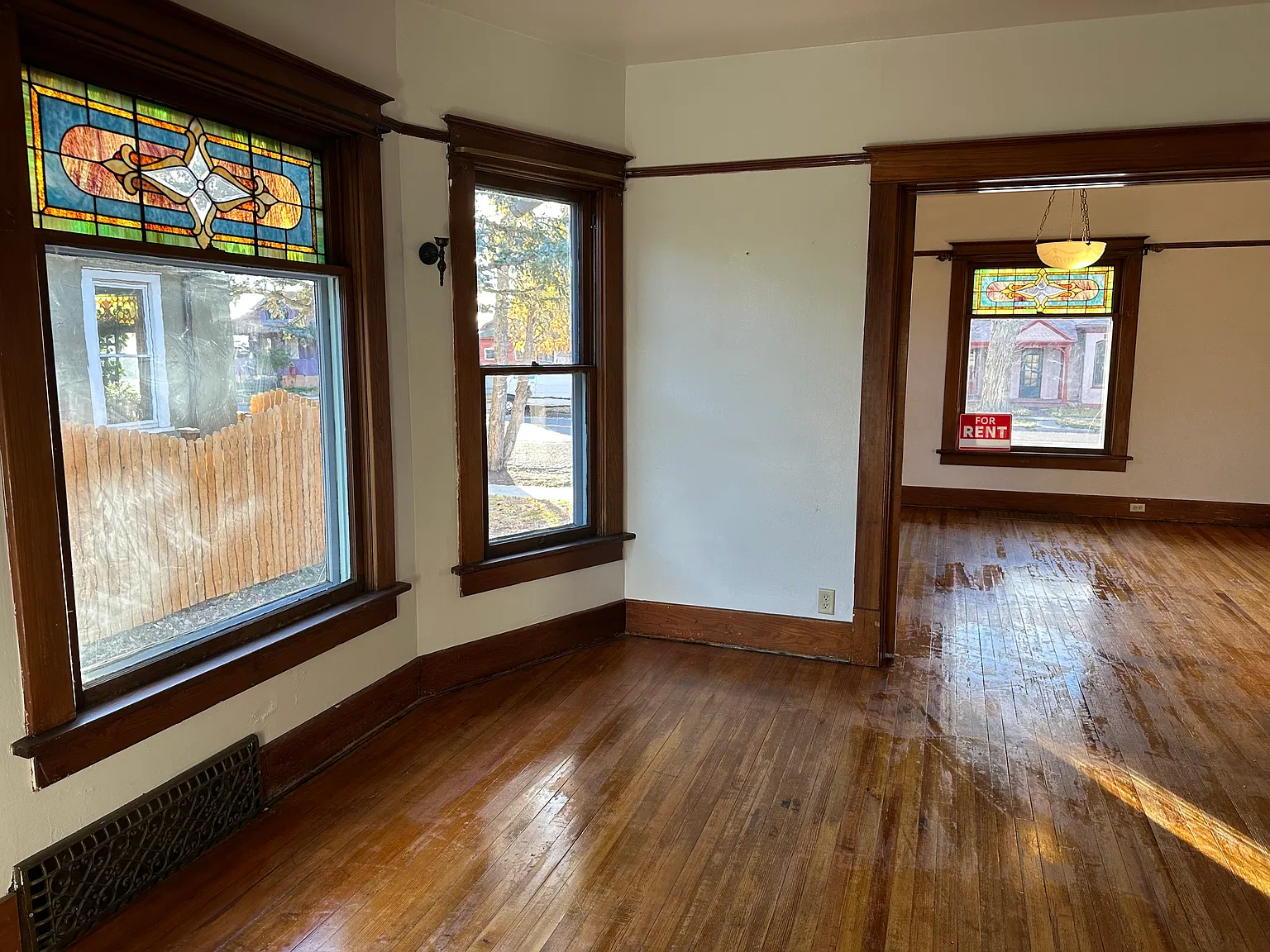 2 bed, 1259 sqft, $1,600 — Photo 2