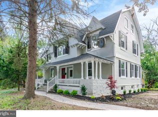 242 Old Eagle School Rd, Wayne, PA 19087