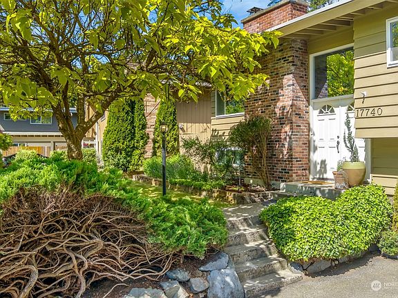 4th image of 17740 Corliss Avenue N