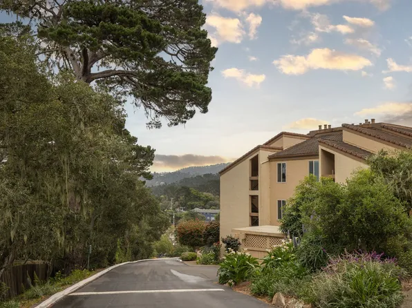 3205 Golden Oaks Ln, Monterey, CA 93940