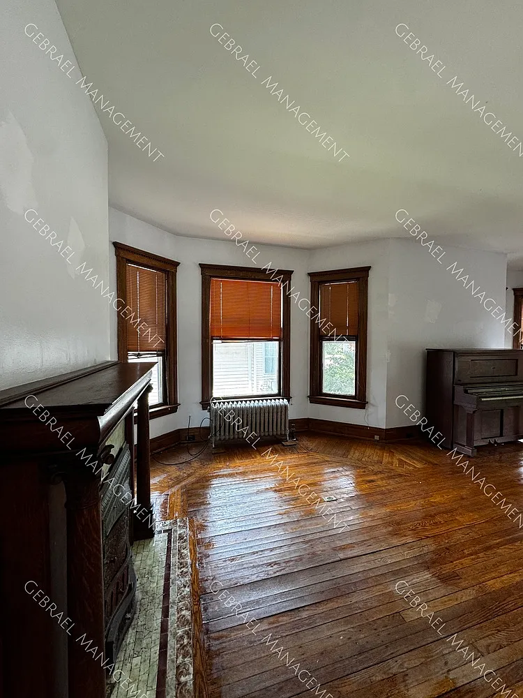 808 Stevens St. — Photo 2