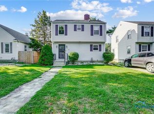 145 E Jones St, Fostoria, OH 44830