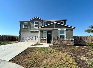 7625 Woodbend Ct, Bakersfield, CA