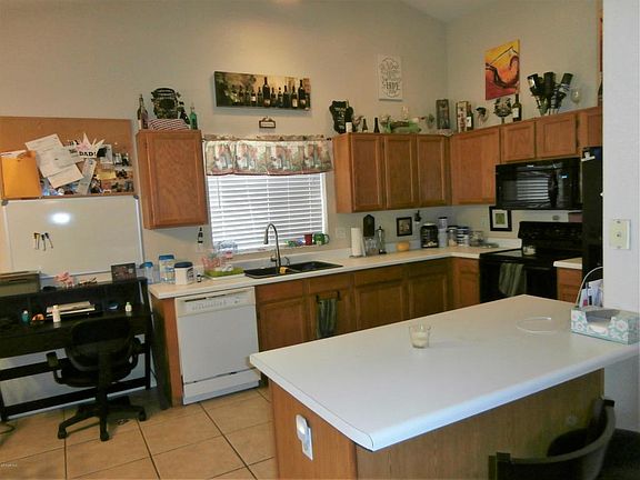 5th image of 1538 E Park Ave