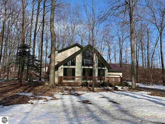 2nd image of 6209 Beech Knoll Dr