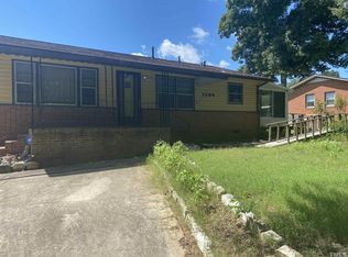 1004 Seabrook Rd, Raleigh, NC 27610