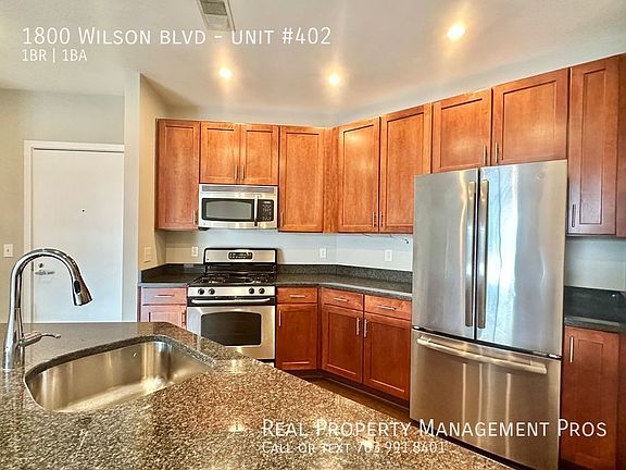 3rd image of 1800 Wilson Blvd #402