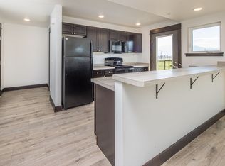1805 Golden West Dr, Belgrade, MT 59714