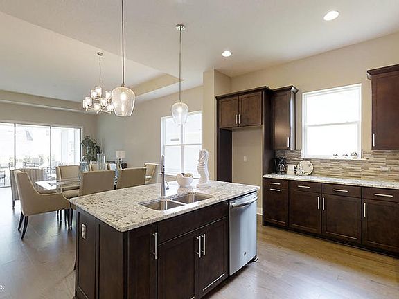 3rd image of 34 Knotwood Way