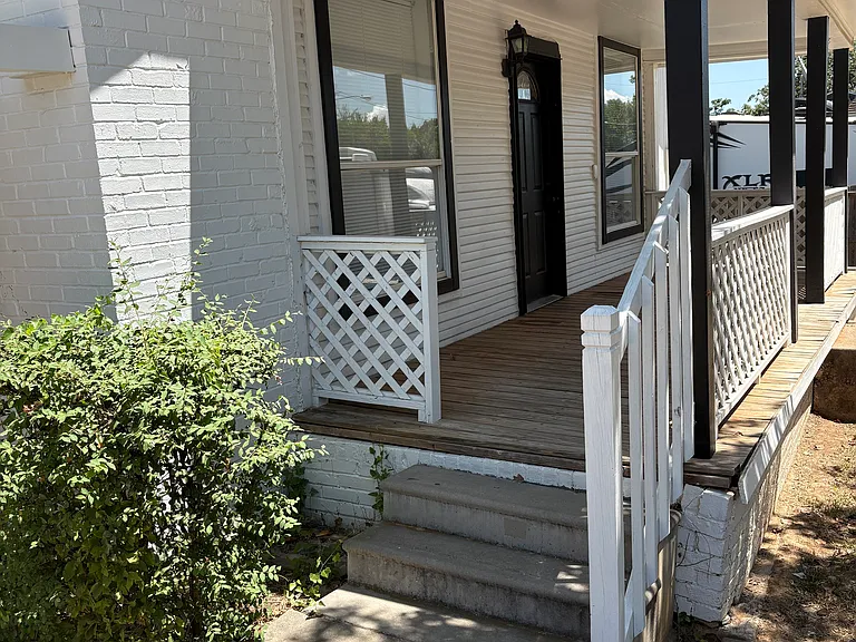 308 Ash St — Photo 13